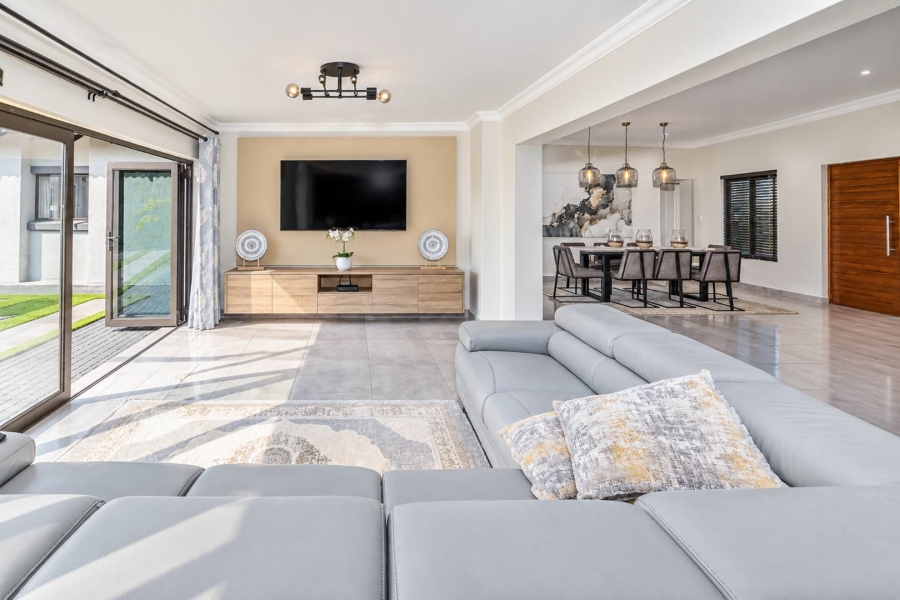 3 Bedroom Property for Sale in La Camargue Private Country Estate North West